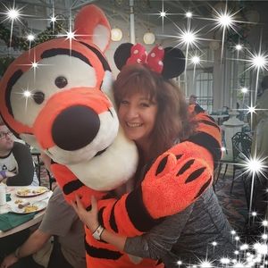 Meet your Posher, Michele